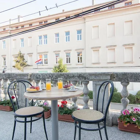 Apartment Giove