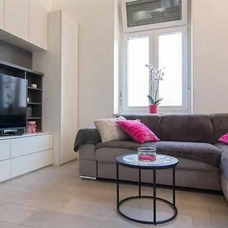 Giove Apartamento *